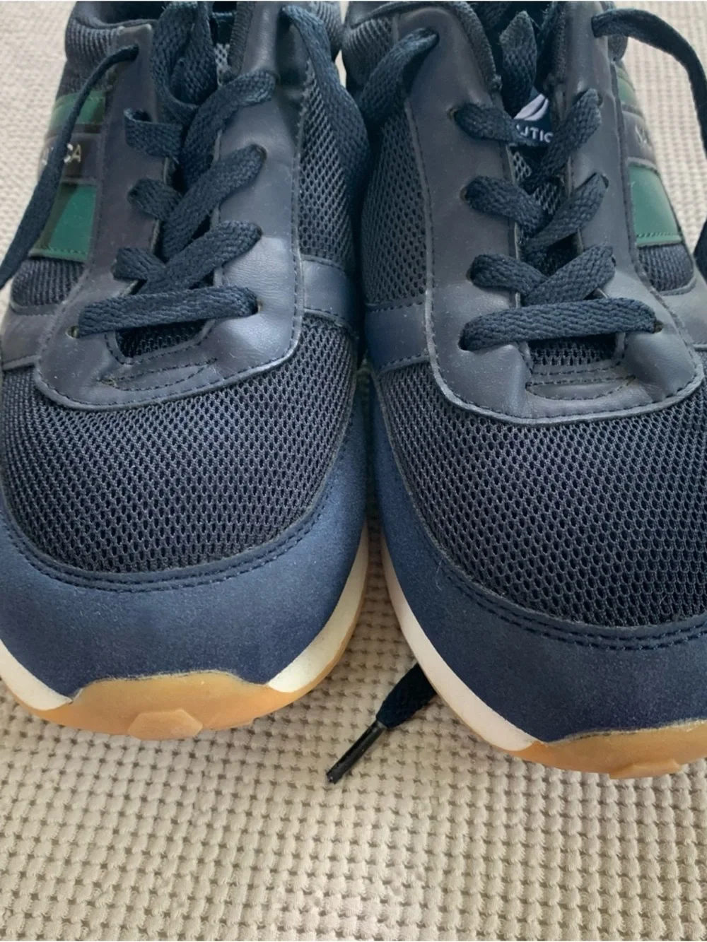 Nautica casual athletic